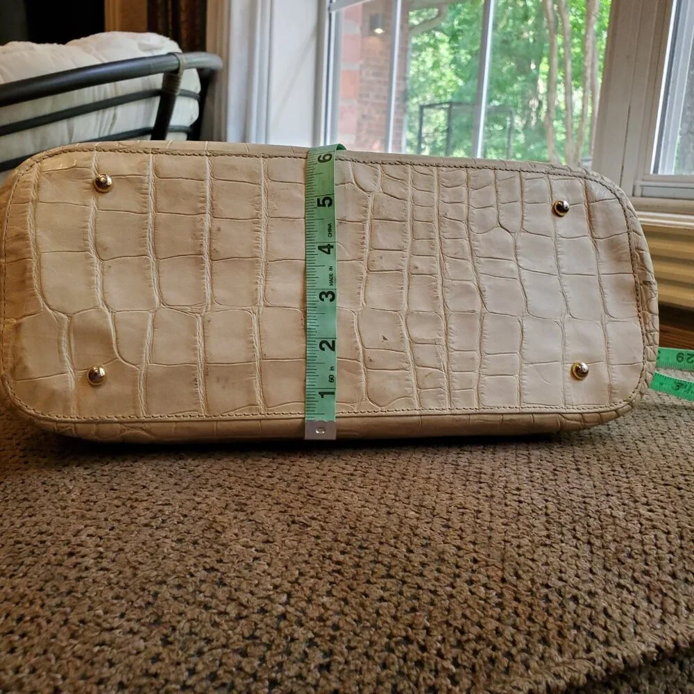 Vintage Dooney and Bourke Purse Satchel Croc Cream Ivory Nile Lock Key - Picture 11 of 16